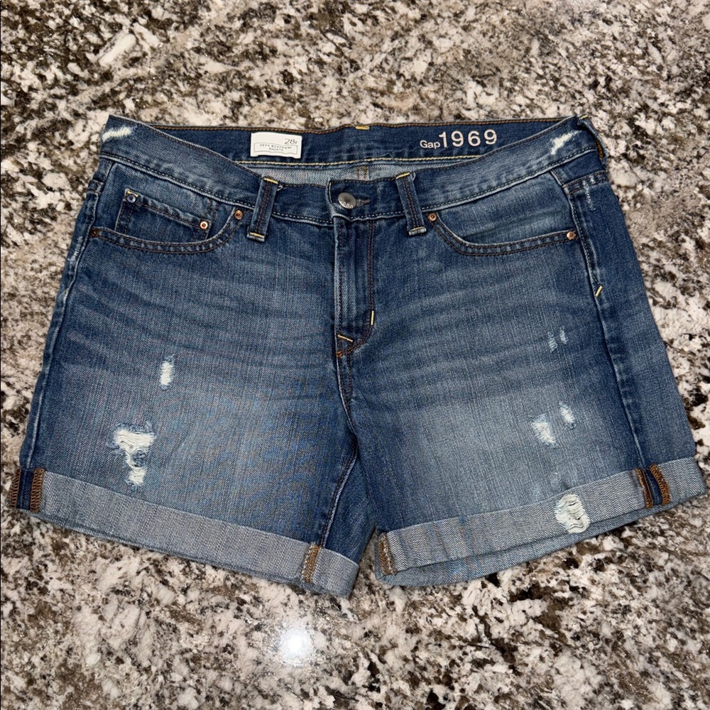 Gap - Sexy Boyfriend Shorts - Cuffed